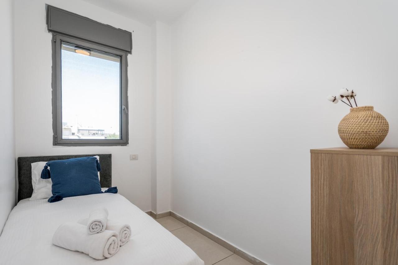 Superb 1,5 Bdr W Balcony Close To The Beach Tel Aviv Exteriör bild